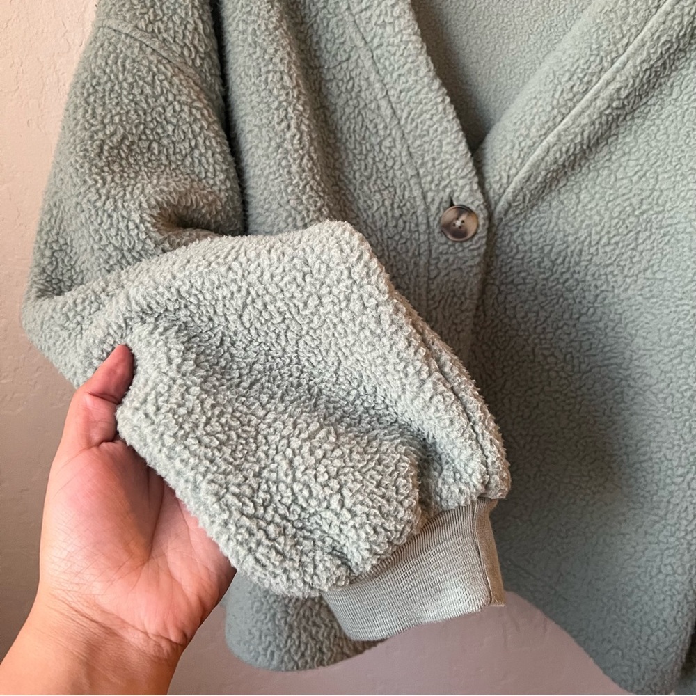 Madewell (RE)sourced Fleece Crop Cardigan - Picture 6 of 14